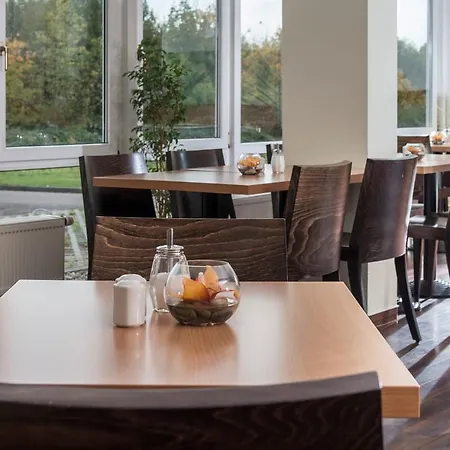 Ibis Nord-ost 2*